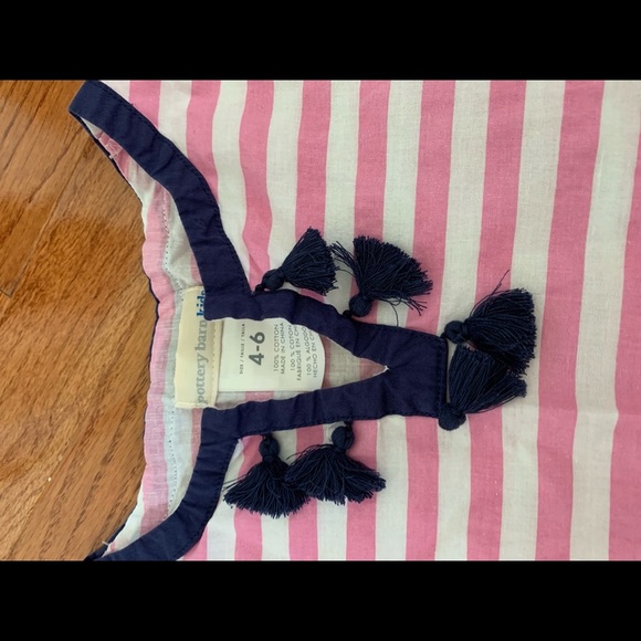 Pottery Barns girls size 4-6 cotton coverup - Picture 2 of 3